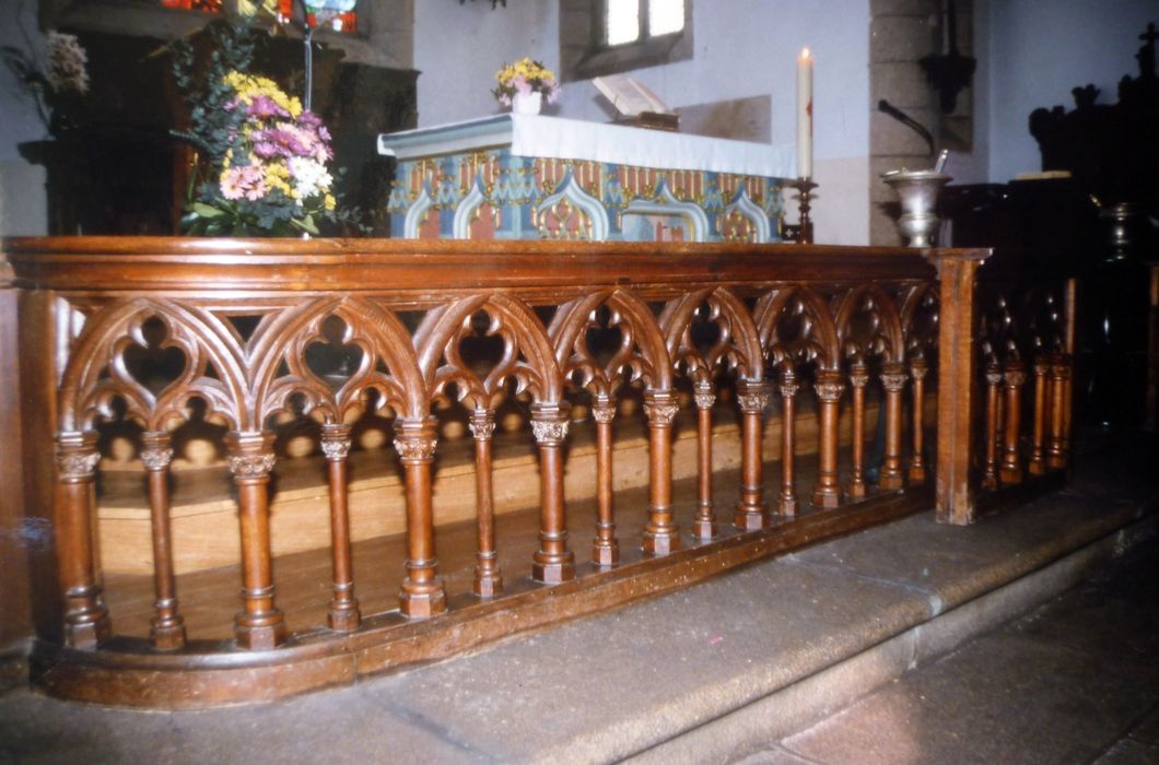 table de communion, vue générale - © Ministère de la Culture (France), Conservation des antiquités et des objets d’art du Finistère, tous droits réservés