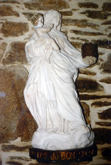 statue : Vierge à l'Enfant dite Notre Dame de Bon Secours, vue générale