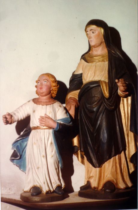 Groupe sculpté : Sainte Anne et la Vierge