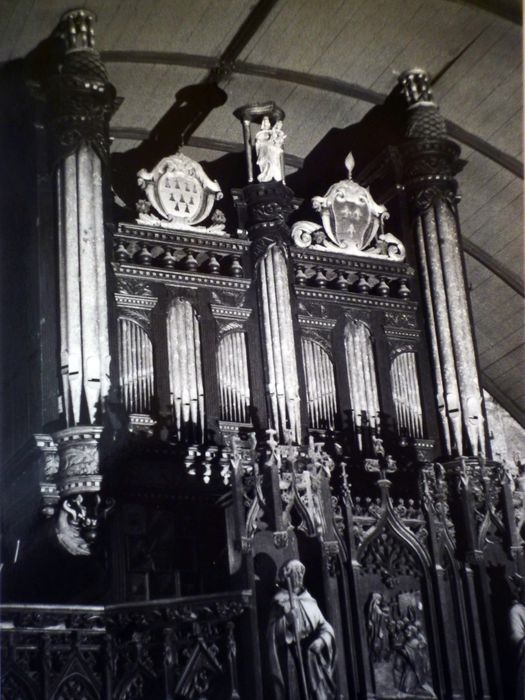 orgue de tribune : buffet d'orgue, vue générale - © Ministère de la Culture (France), Conservation des antiquités et des objets d’art du Finistère, tous droits réservés