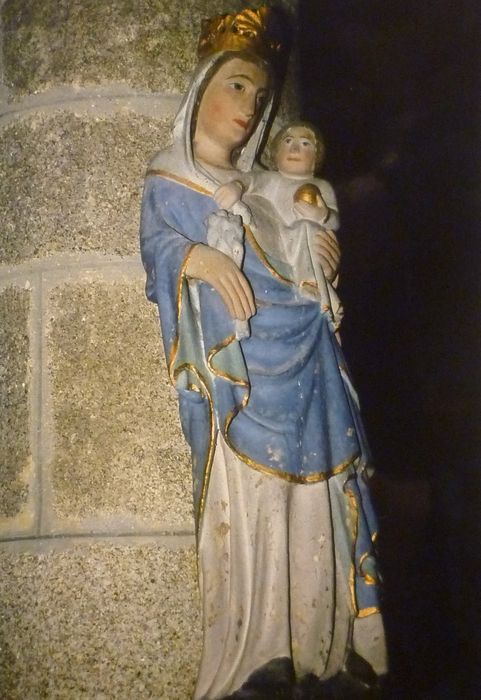 Statue : Vierge à l'Enfant