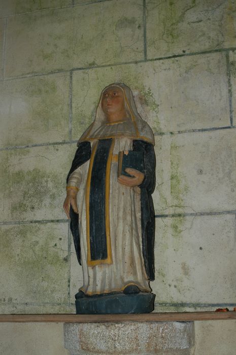 statue : Sainte Brigitte - © Ministère de la Culture (France), Conservation des antiquités et des objets d’art du Finistère, tous droits réservés