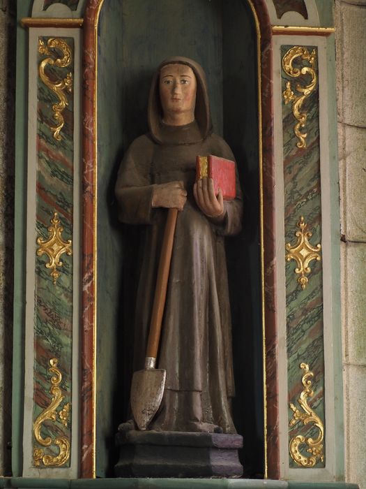 statue : Saint Fiacre - © Ministère de la Culture (France), Conservation des antiquités et des objets d’art du Finistère – Tous droits réservés