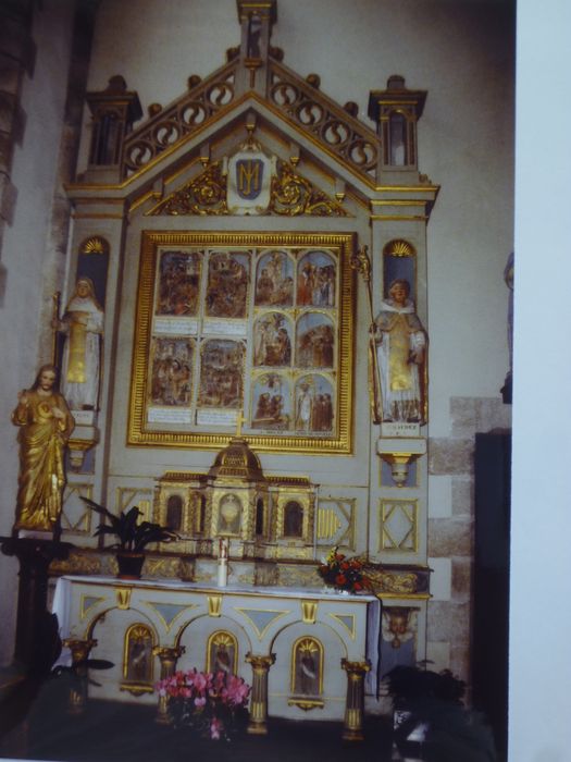 Autel ; retable ; 2 statues : Saint Maudez, Sainte Juvette