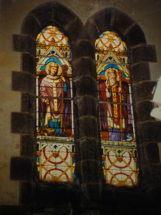 vitrail du transept - © Ministère de la Culture (France), Conservation des antiquités et des objets d’art du Finistère, tous droits réservés