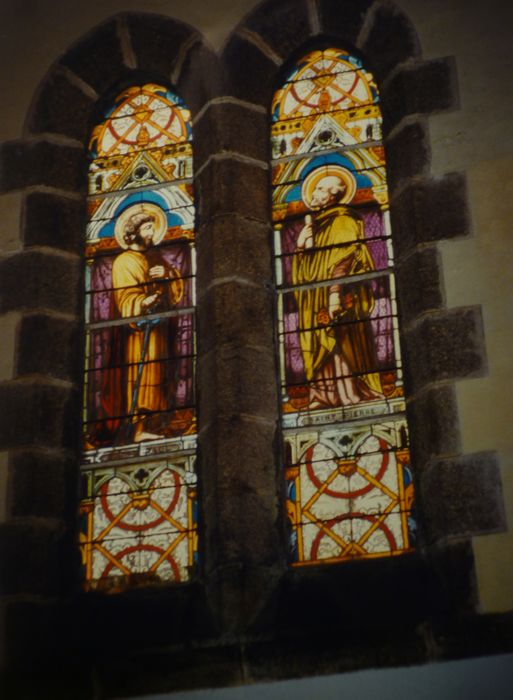 vitrail du transept - © Ministère de la Culture (France), Conservation des antiquités et des objets d’art du Finistère, tous droits réservés