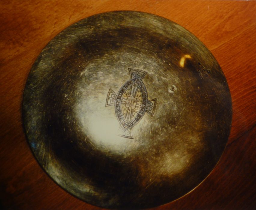 patène - © Ministère de la Culture (France), Conservation des antiquités et des objets d’art du Finistère, tous droits réservés