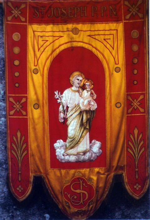 bannière n° 2 : Saint Joseph - © Ministère de la Culture (France), Conservation des antiquités et des objets d’art du Finistère, tous droits réservés