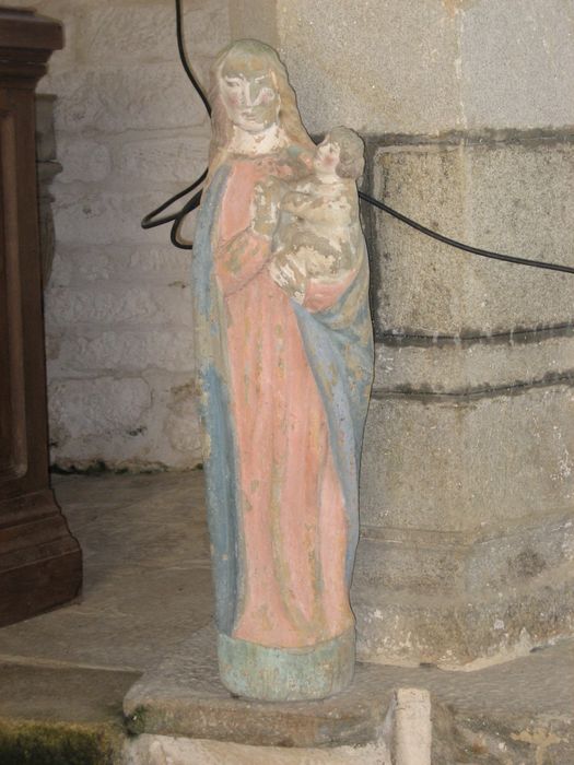 statue : Vierge à l'Enfant n°2 - © Ministère de la Culture (France), Conservation des antiquités et des objets d’art du Finistère, tous droits réservés