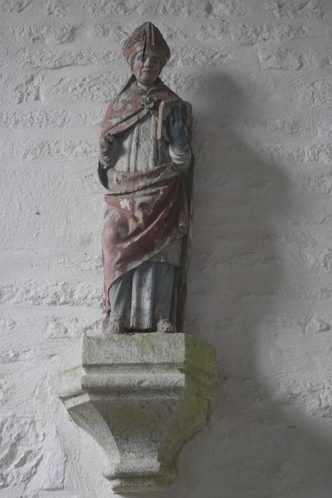 statue : Saint Guénolé - © Ministère de la Culture (France), Conservation des antiquités et des objets d’art du Finistère, tous droits réservés