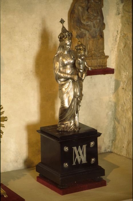 statue et socle : Vierge à l'Enfant