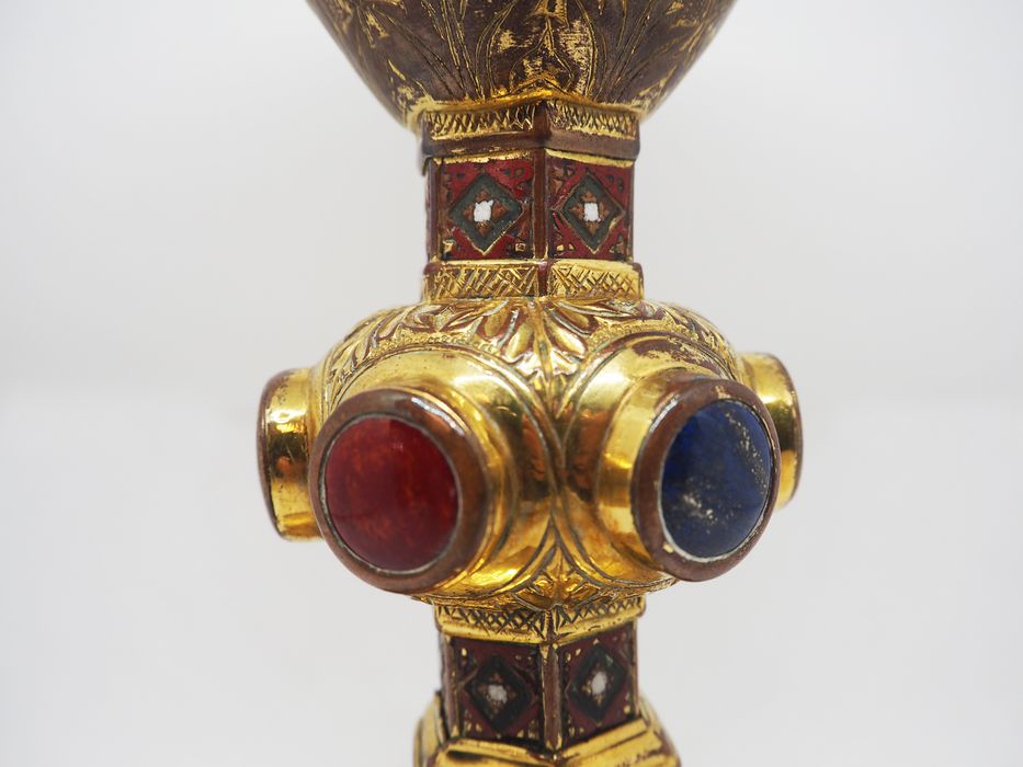 calice, détail du nœud - © Ministère de la Culture (France), Conservation des antiquités et des objets d’art du Finistère, tous droits réservés