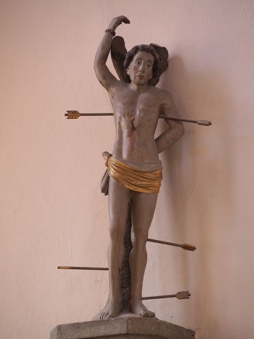 statue : Saint Sébastien - © Ministère de la Culture (France), Conservation des antiquités et des objets d’art du Finistère, tous droits réservés