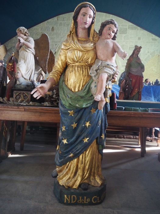 statue : Vierge à l'Enfant dite Notre Dame de la Clarté, détail