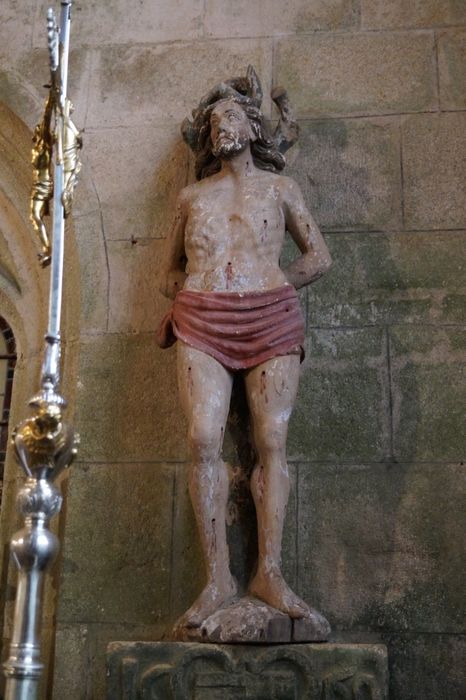 statue : Christ de Pitié, vue de face