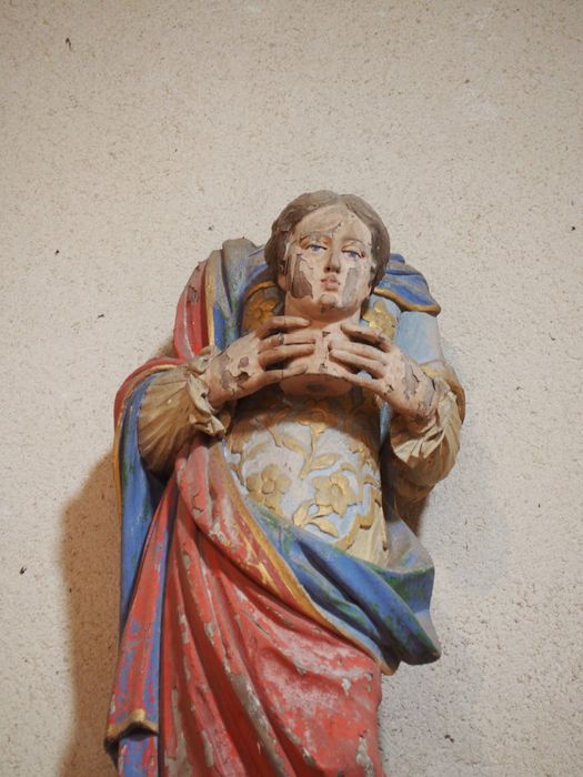 statue : Sainte Haude, détail