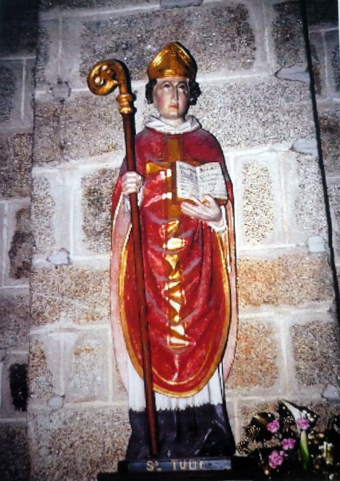 statue : Saint Tudy