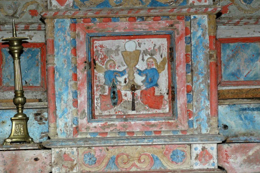 gradins ; tabernacle, détail