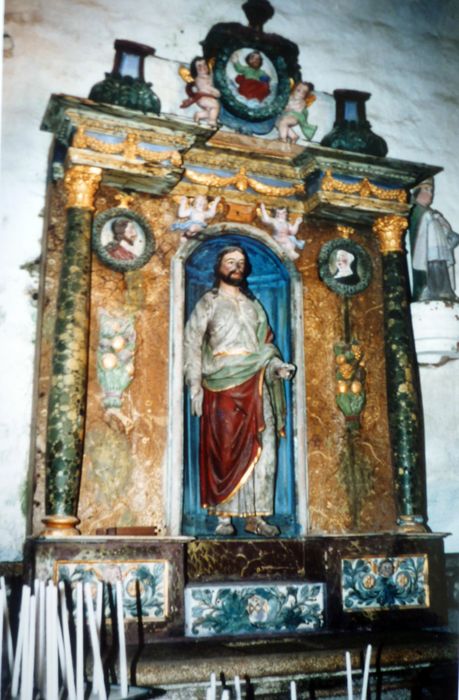 retable ; statue : Saint Joseph - © Ministère de la Culture (France), Conservation des antiquités et des objets d’art du Finistère, tous droits réservés