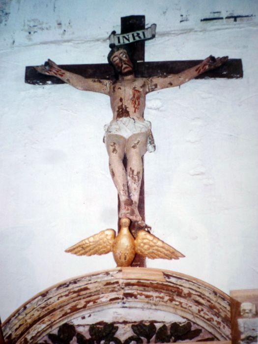 statue : Christ en croix - © Ministère de la Culture (France), Conservation des antiquités et des objets d’art du Finistère, tous droits réservés