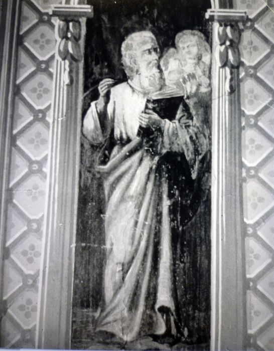 peintures murales : Saint Dominique, Mater Dolorosa, Saint Jean l'Evangéliste, Saint Bernard, Saint Mathieu, Saint Luc, Saint Marc ; détail Saint Mathieu - © Ministère de la Culture (France), Conservation des antiquités et des objets d’art du Finistère, tous droits réservés