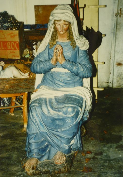 groupe sculpté : L'Enfant Jésus, Joseph et Marie (La Nativité), détail Marie