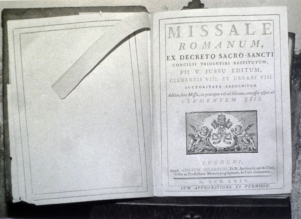 missel romain : MISSALE ROMANUM - © Ministère de la Culture (France), Conservation des antiquités et des objets d’art du Finistère, tous droits réservés