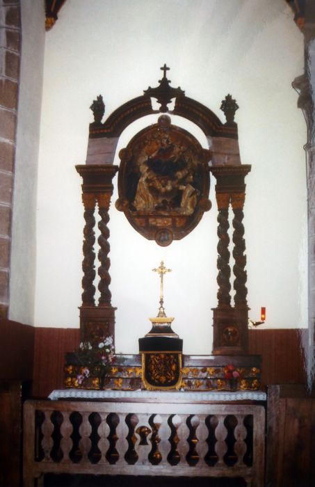 autel et retable du Rosaire - © Ministère de la Culture (France), Conservation des antiquités et des objets d’art du Finistère, tous droits réservés
