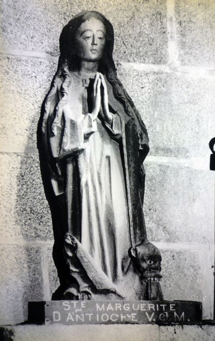 statue : Sainte Marguerite d'Antioche