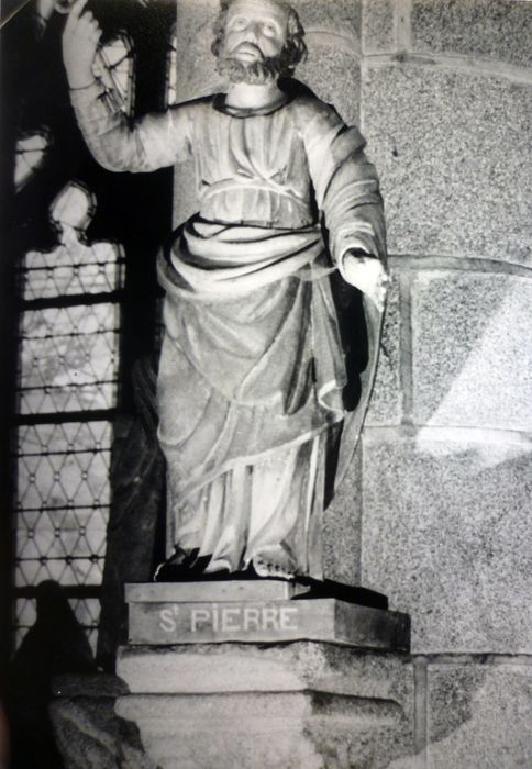 statue : Saint Pierre