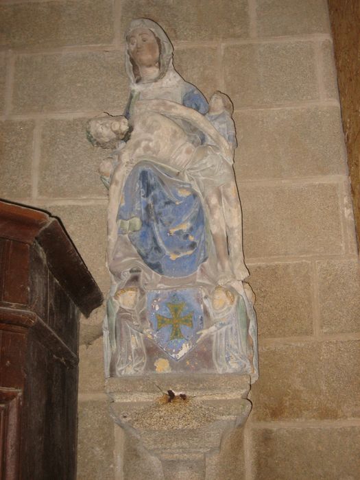 statue : Vierge de Pitié