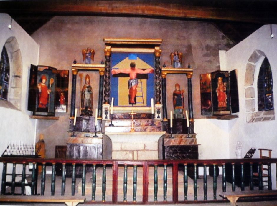 restes du retable du maître-autel