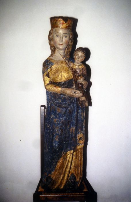 statue : Vierge à l'Enfant debout