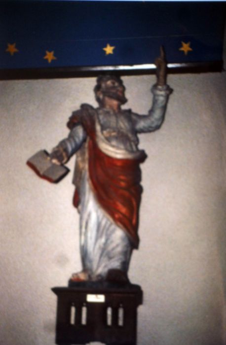 statue : Saint Marc (?)