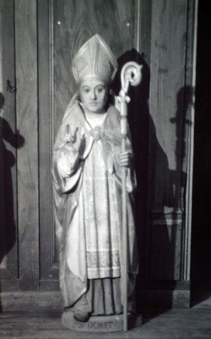 statue : Saint Démet