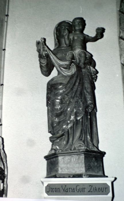 statue : Notre Dame de Vrai Secours - © Ministère de la Culture (France), Conservation des antiquités et des objets d’art du Finistère, tous droits réservés