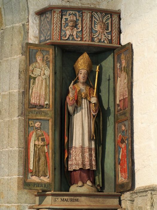 statue : Saint Maurice, niche