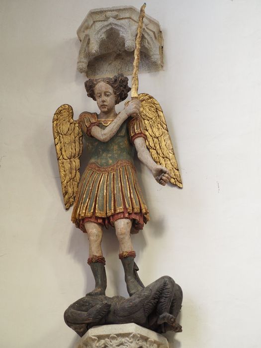 statue : Saint Michel - © Ministère de la Culture (France), Conservation des antiquités et des objets d’art du Finistère, tous droits réservés