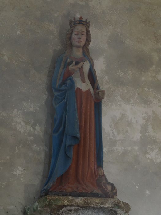 statue : Sainte Trophine