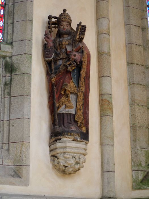 statue : Saint Pierre