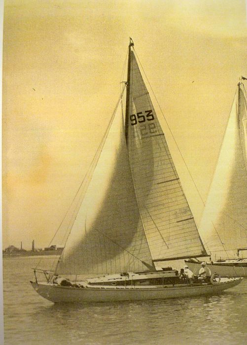 bateau de compétition : sloop bermudien de course croisière DANYCAN - © Ministère de la Culture (France), Conservation des antiquités et des objets d’art du Finistère, tous droits réservés