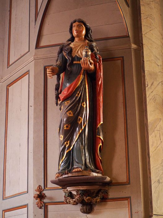 statue : Sainte Marie-Madeleine