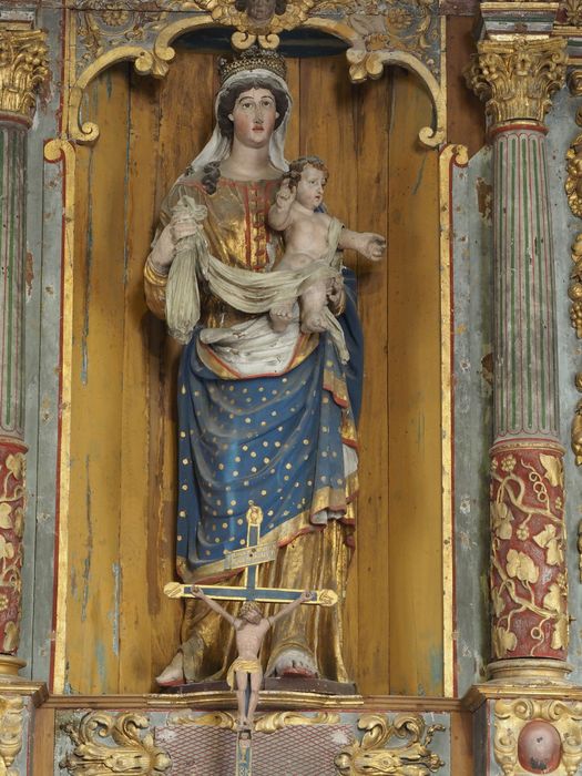 statue : Vierge à l'Enfant