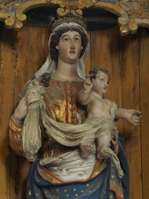 statue : Vierge à l'Enfant, vue partielle