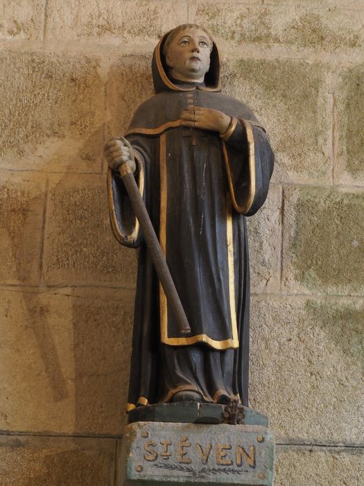 statue : Saint Even