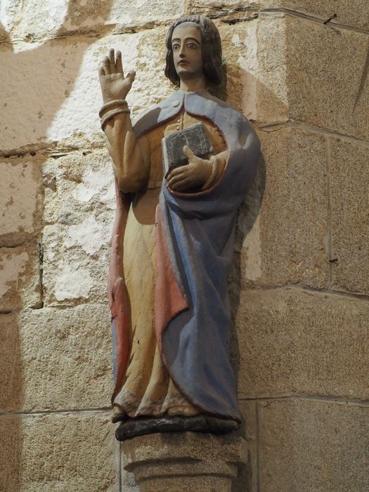 statue : Saint Jean