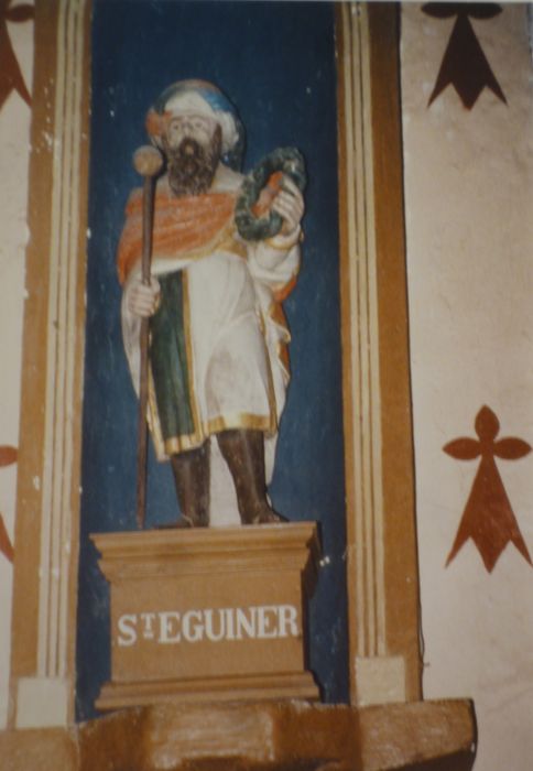 statue : Saint Nicodème dit saint Eguiner - © Ministère de la Culture (France), Conservation des antiquités et des objets d’art du Finistère – Tous droits réservés