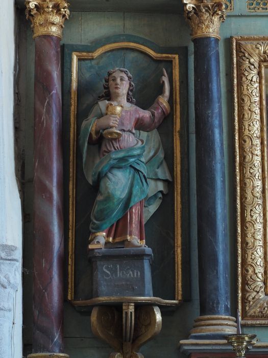 statue : Saint Jean