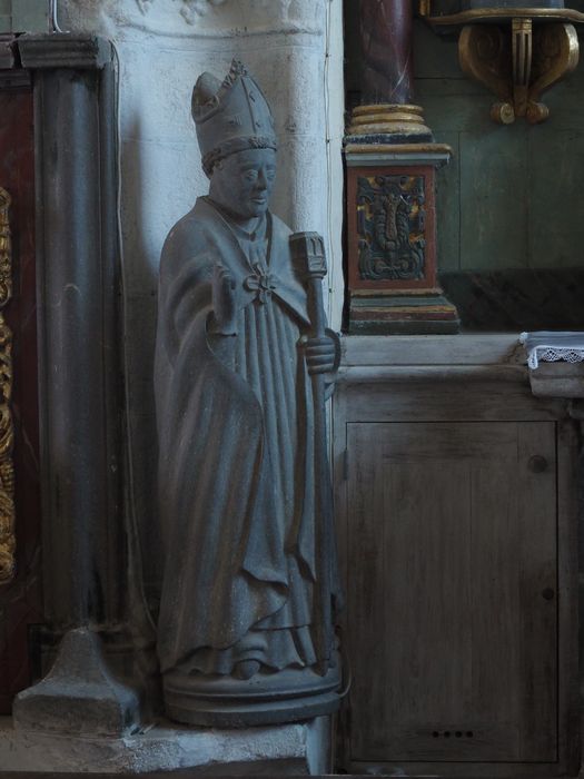 statue : Saint évêque