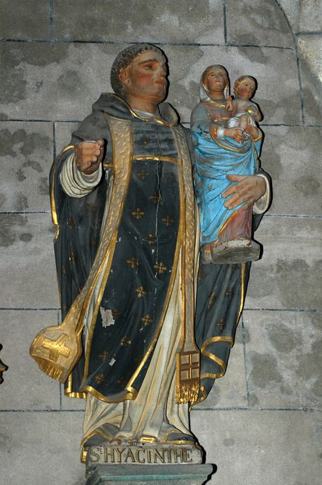 statue : Saint Hyacinthe - © Ministère de la Culture (France), Conservation des antiquités et des objets d’art du Finistère – Tous droits réservés